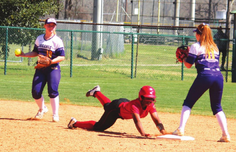 Lady Leopards Go 2-4 at Home Softball Tournament